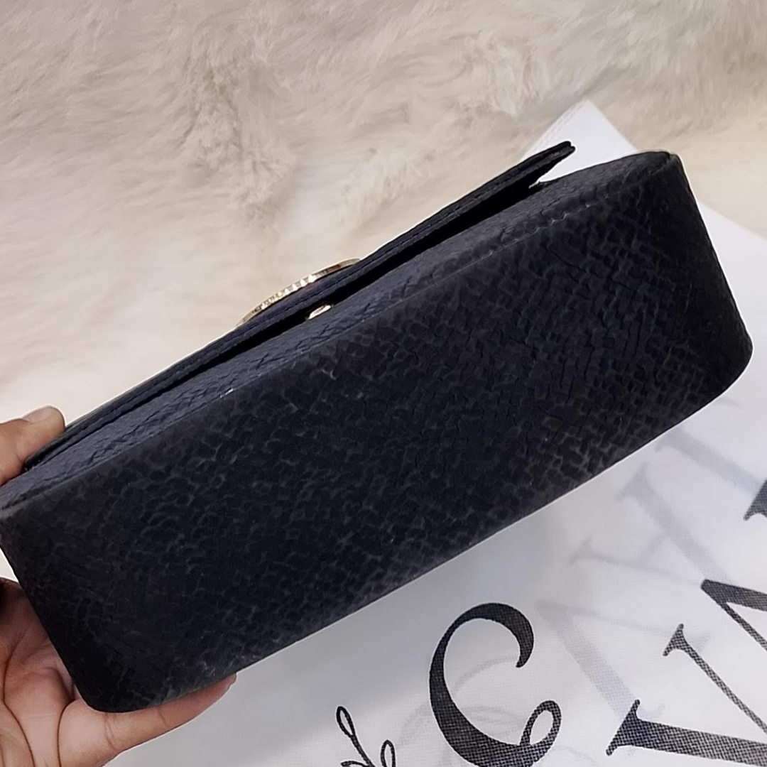 Eval Torry – Midnight Black