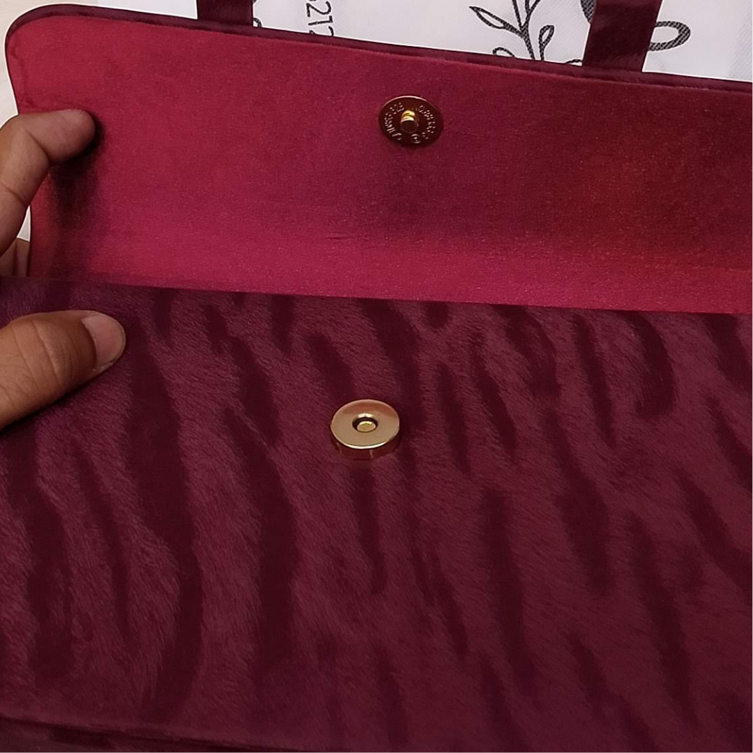 Eval Formé – Wine Red