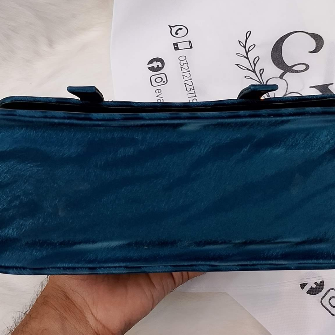 Eval Formé – Teal