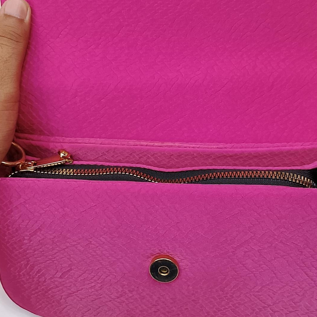 Eval Torry – Hot Pink