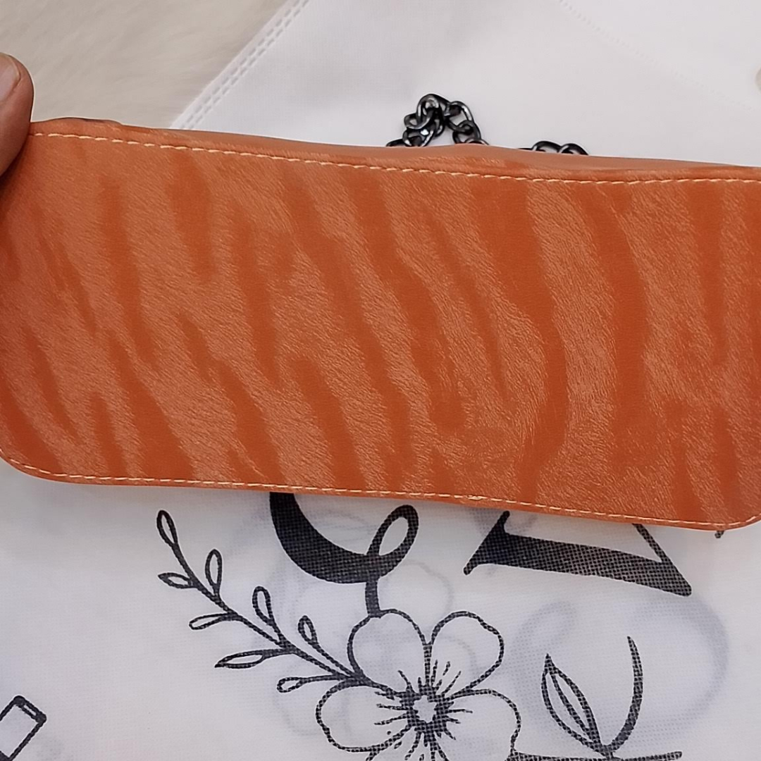 Eval ChainMuse – Orange