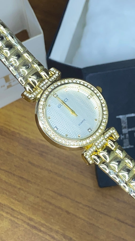 LATEST ARTICAL WOMAN STONE MODEL