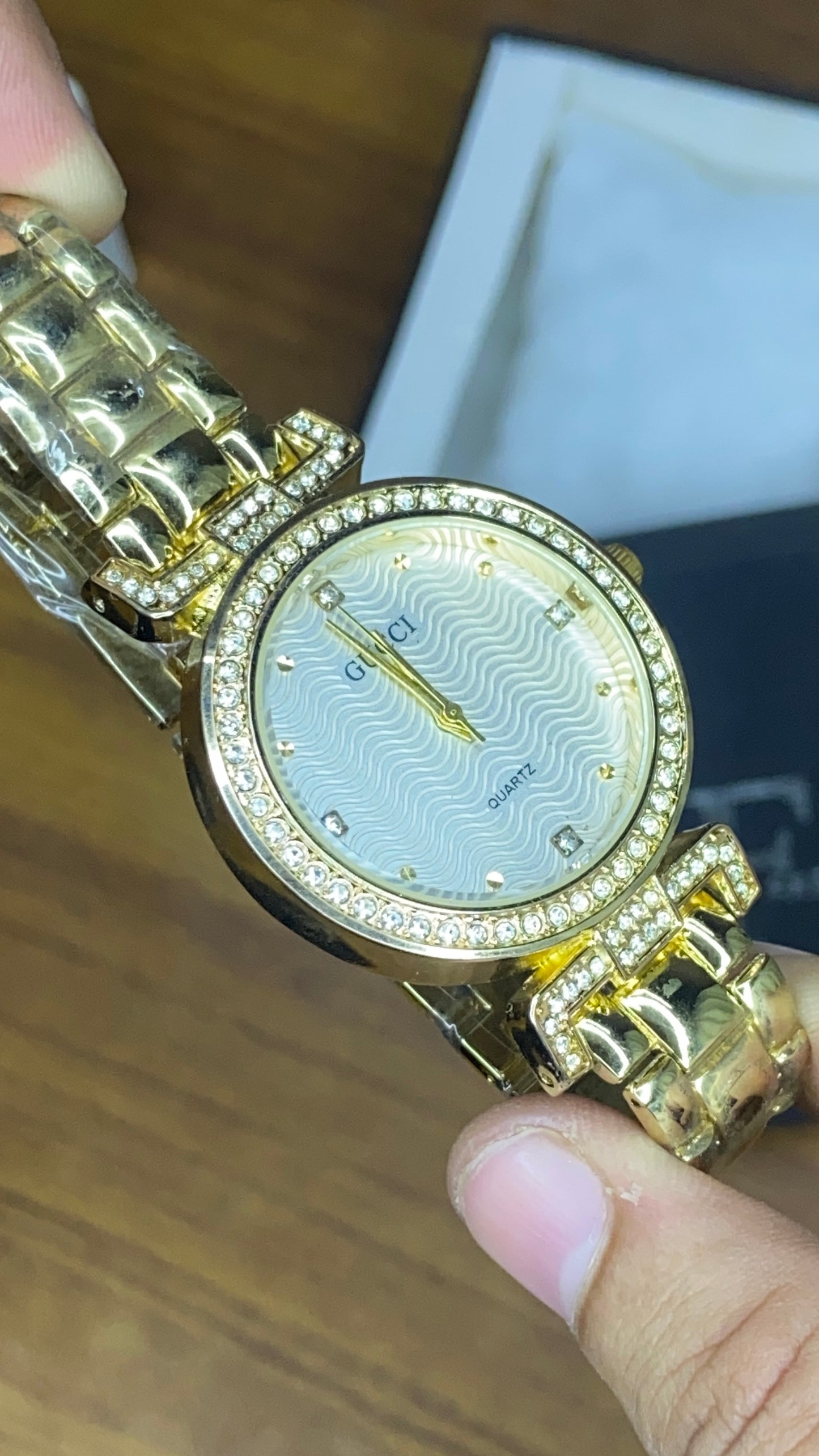 LATEST ARTICAL WOMAN STONE MODEL