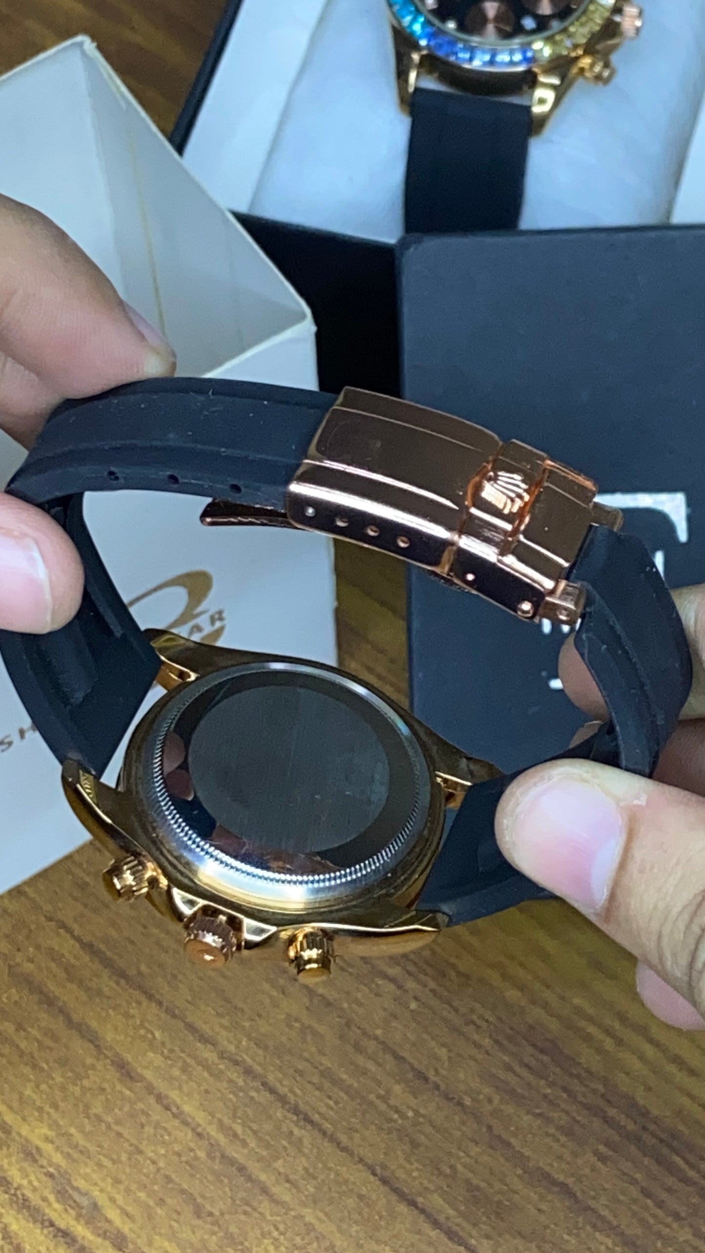 Rainbow Model | Rose Gold Black