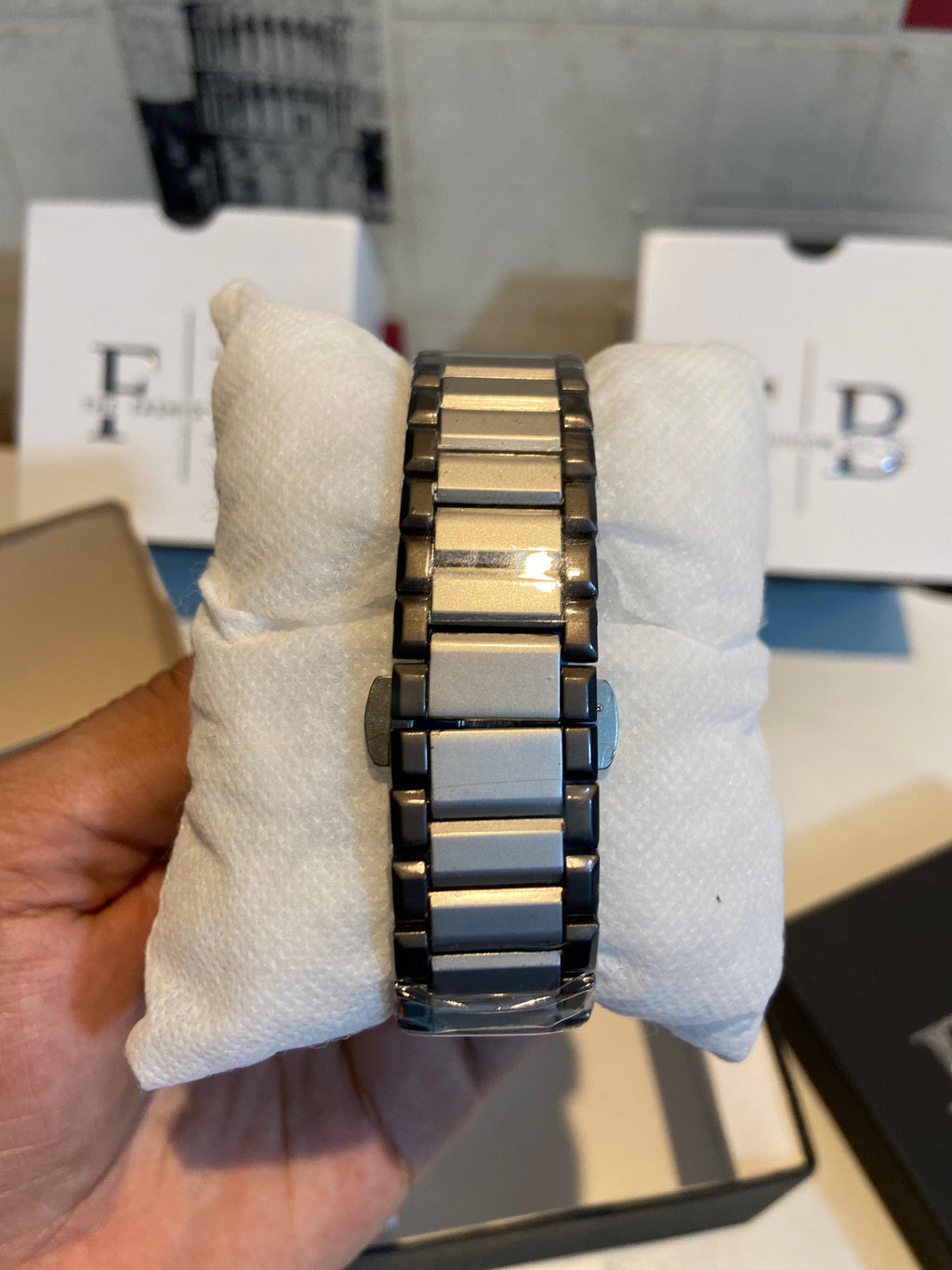 HB DAIMOND CUTS TOUETONE BLACK